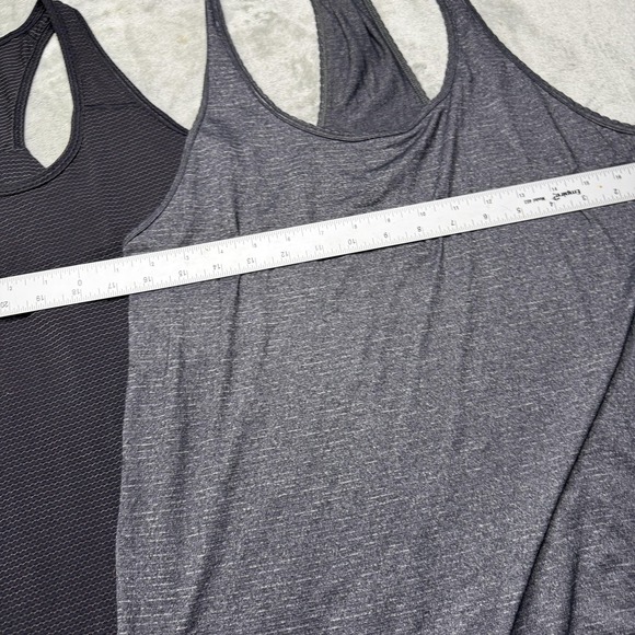 Lululemon Tank Top Womens 6 Black Striped Scoop Neck Racerback Athletic Yoga - Picture 6 of 9